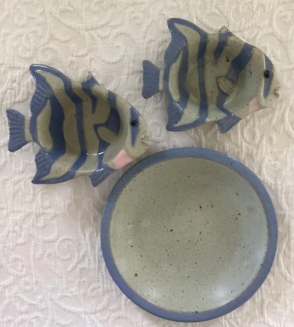 Tom Chamberlain Pottery Stoneware Blue Gray  Fish Bowls 3 Pc Set EUC