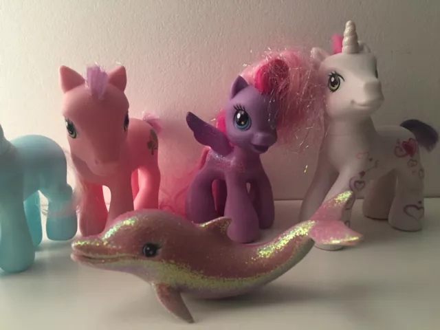5 FIGURINE JOUET fille my little pony toys 1 dauphin + lot de 4