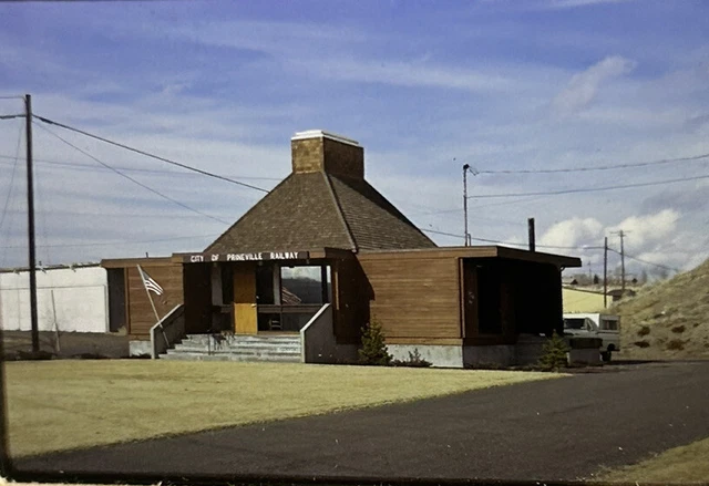 Vtg 35mm Slide City of Prineville Railway Railroad Train Depot Original