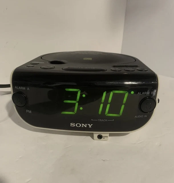 SONY CD CLOCK Dream Machine ICFCD815 AM FM Radio Dual Alarm CD Player