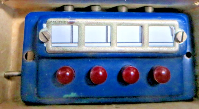 MÄRKLIN LOT DE 4 Pupitres De Commande Ref 72720 Neuf En Boite EUR 80,00 - IT