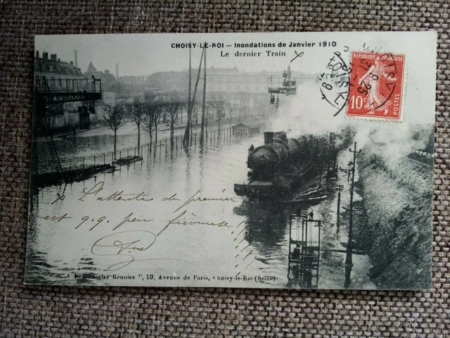 Cpa Choisy Le Roi Inondations 1910 Le Dernier Train