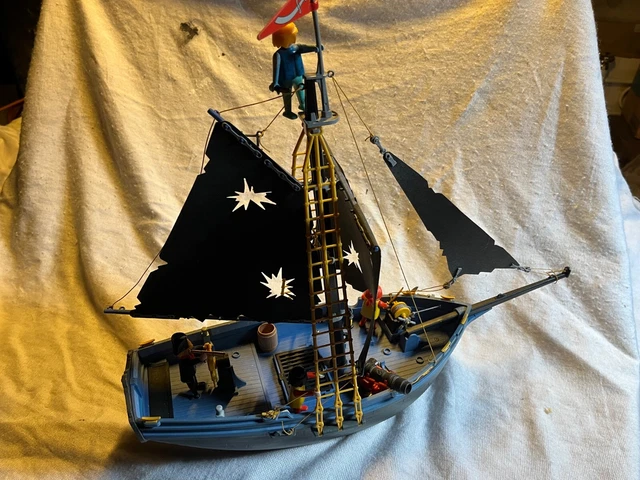FIGURINE PIRATE PLAYMOBIL Bateau Pirate Pirates Ref 4581 4917C 5819