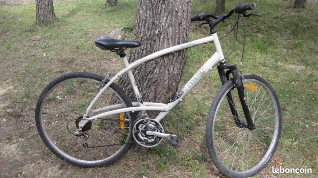 VELO VTC TRIBAN Trail 3 Decathlon a fourche suspendue 21 vitesses Shimano EUR 120 00 PicClick FR