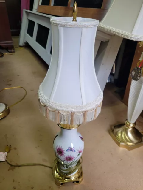 Lenox Porcelain Lamp EUC