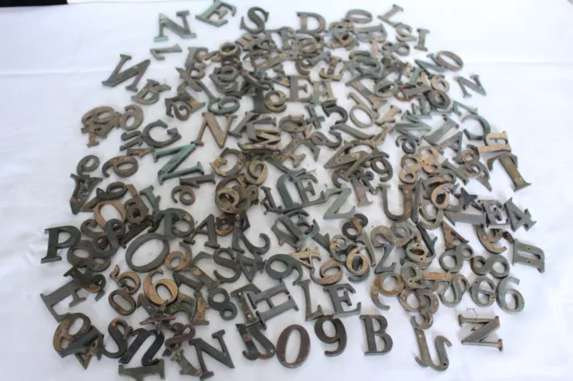 Konvolut Alte Bronze-Buchstaben Gut 2 Kilogramm Metall-Buchstaben #10574