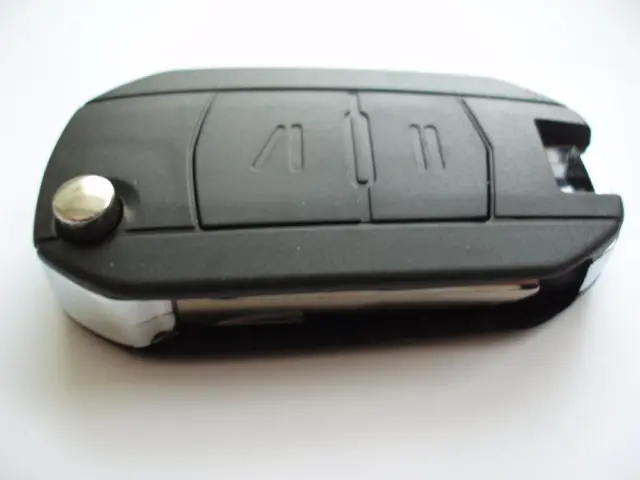 RFC 2 boutons flip key case mise à niveau pour Vauxhall Opel Corsa C Tigra télécommande HU46 3