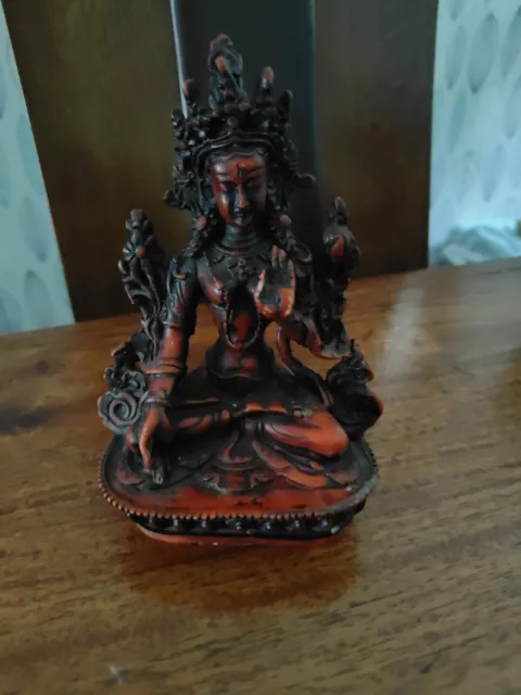 Statue Tibetan Of Green Tara Green Resin Burgundy 14.5cm