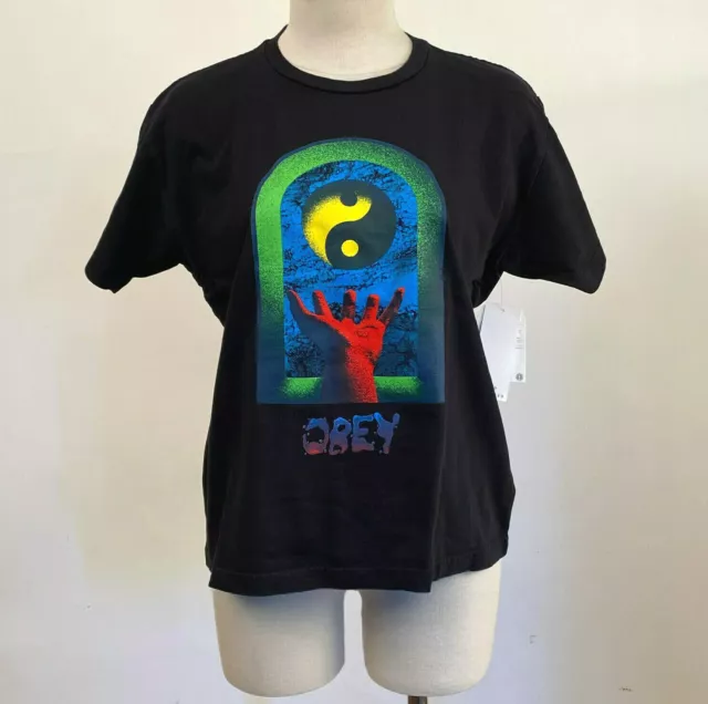 Obey Women's Box T-Shirt Window Watcher Off Black Size S NWT Shepard Fairey