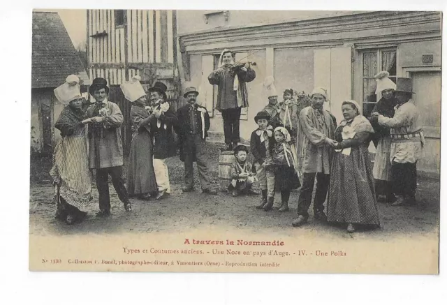 61  A Travers La Normandie Types Et Costumes Anciens  Une Noce