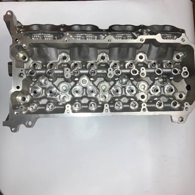 2017-21 11102-39335 Toyota Tundra Sequoia Land cruiser 4.6 5.7 Left cylind Head
