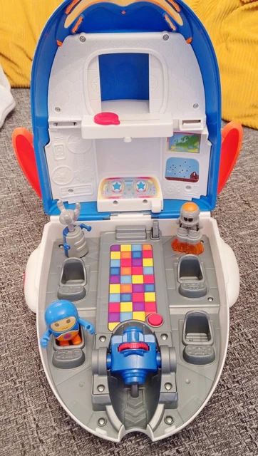 CBEEBIES GO JETTERS Jet Pad Headquarters Kyan Figure Go Boots Go Grab cbeebies-go-jetters-jet-pad-headquarters-kyan-figure-go-boots-go-grab