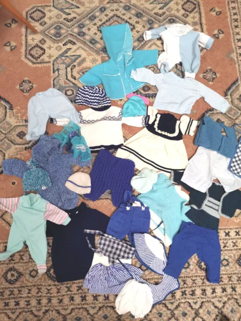 Lot vêtements pour poupées bébé vintage retro année 60-70