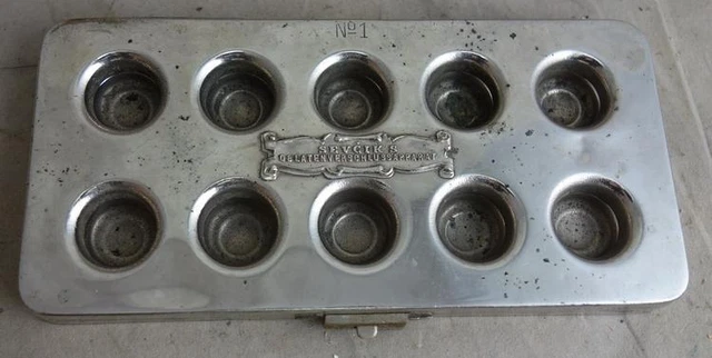 aus Apotheke Sevcik's Oblatenverschlussapparat Oblaten Maschine