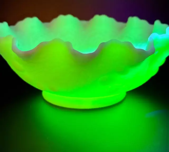 Uranium Glass Custard Fenton Signed Ruffled Satin Bowl Vintage Glows Sticker