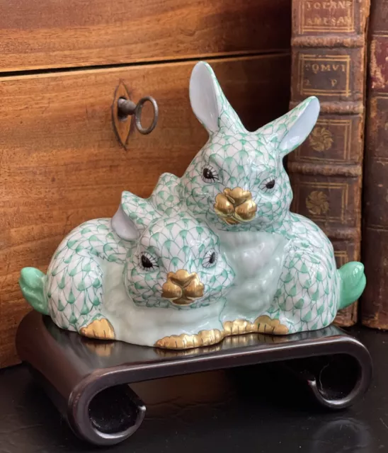 Stunning Rare Large Herend Green Fishnet Snuggling Rabbit Bunny Hare Pair 4.6”