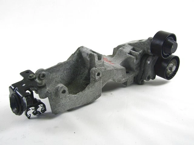 8200527320 Support Poulie Tendeur RENAULT Scenic III 2.0 110KW 5P D Aut