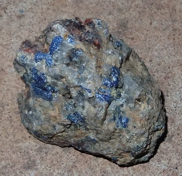 Molybdenite in Quartz-  MIneral specimen - 45mm x 40mm x 33mm  79g