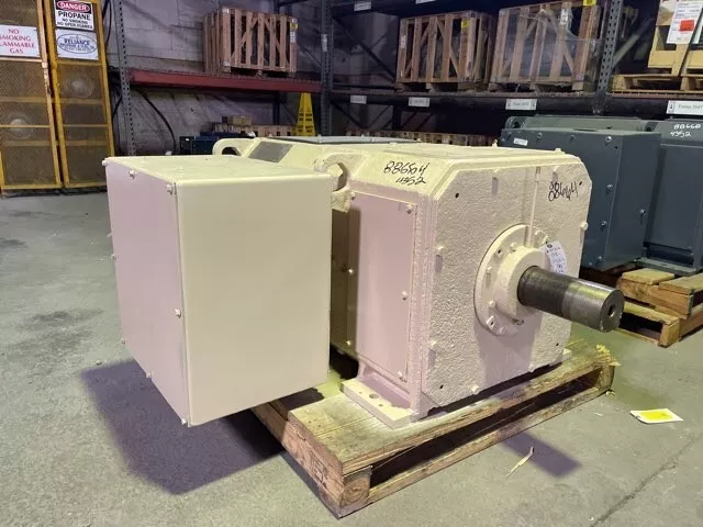 300 HP General Electric DC Electric Motor 1200 RPM Fr 4352 DPFVBB 500 V EOK