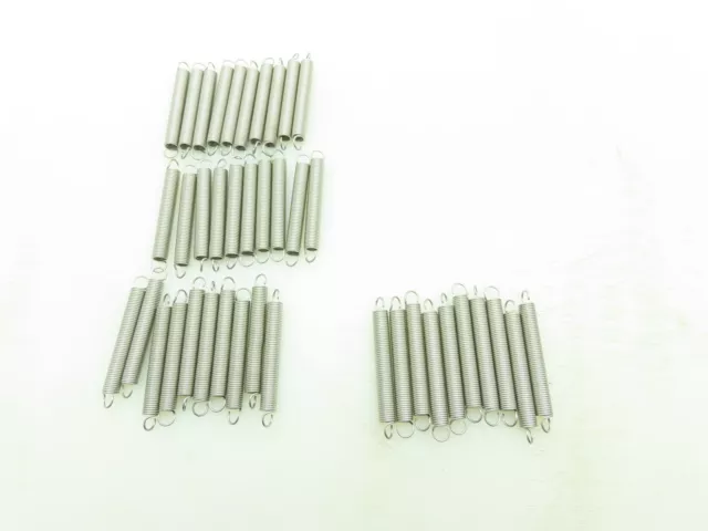 Lee Spring LE045D11S Extension Spring SS Stainless 0.375X 3.00 X 0.045 Lot of 40