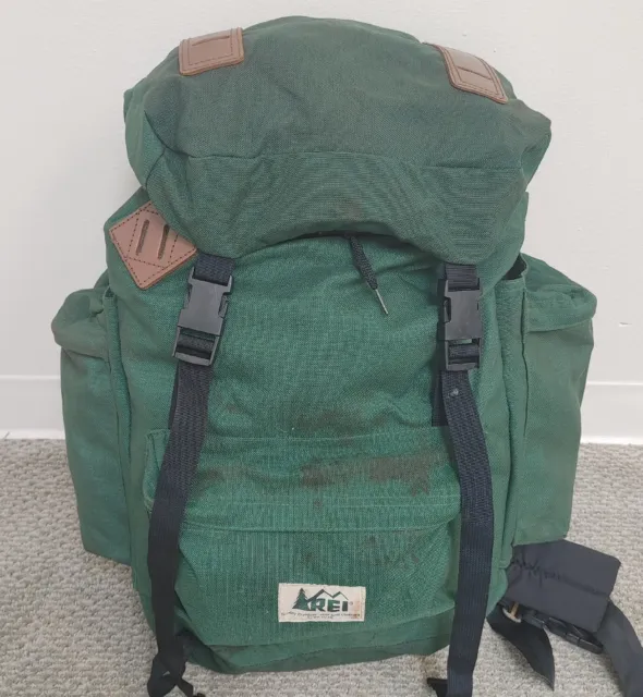 VTG 80s REI co-op Green Canvas Hiking Backpack Leather Internal Frame Pack Bag