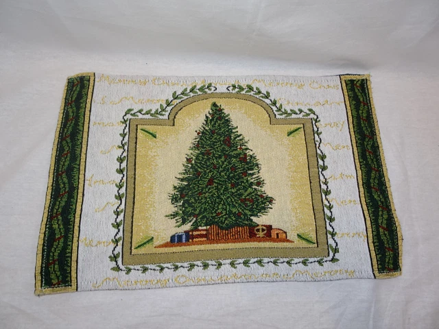 Tapestry Christmas Tree Placemats Lot of 4 Holiday Woven Table Green
