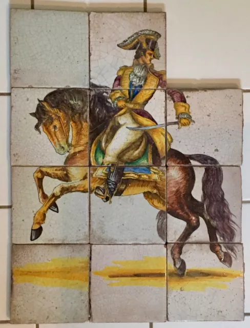 Carrelage mural antique du 18ème siècle de Delft néerlandais émail étain faïence image cheval soldat