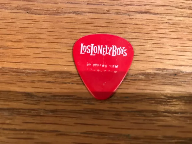 Los Lonely Boys Red Guitar Pick    2004 Silhouette Flame Logo used in concert