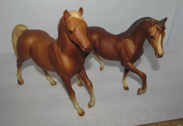 2 Vintage Breyer Brown Hard Plastic Horse Figures 7" Tall