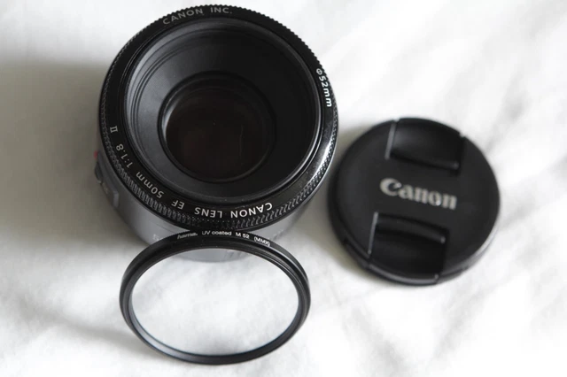 Objectif Canon EF 50mm 1.8 II + Filtre UV HAMA