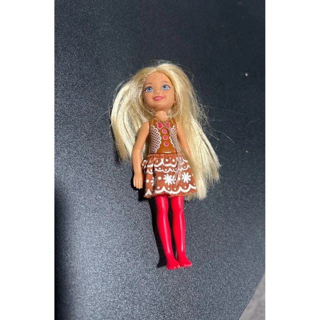 barbie christmas chelsea doll in gingerbread dress Chelsea Dolls Barbie Christmas In Gingerbread Dress