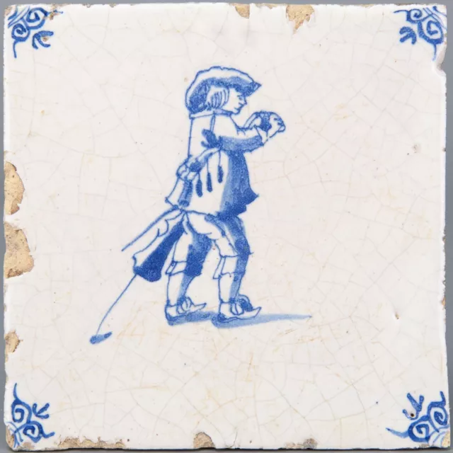 Nice Dutch Delft Blue tile, standing figure, noble man, 17th century, circa 1660