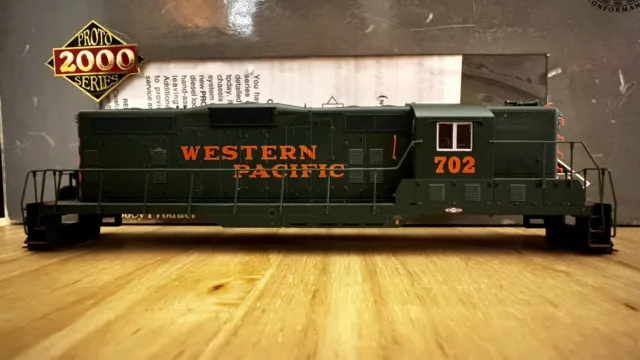 PROTO 2000 Walthers HO WP Western Pacific GP7 #702 QSI DCC Sound 920-40478