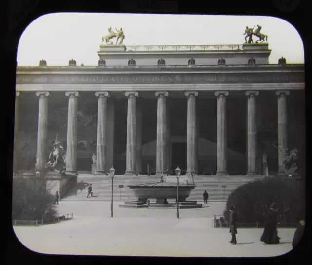 Glas Zauberlaterne Rutsche VORNE DES ALTEN MUSEUMS BERLIN C1890 DEUTSCHLAND