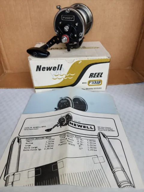Vintage Newell P332-F Fishing Reel USA w/ Factory Box great Condition clean