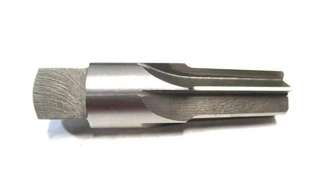 NEW (02280048) 3/8" x 1-1/16" x 2-9/16" RH HSS Taper Pipe Reamer