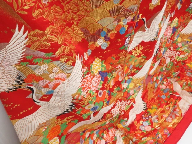 2916T08z3950  Japanese Kimono Silk UCHIKAKE Flying crane Red 3