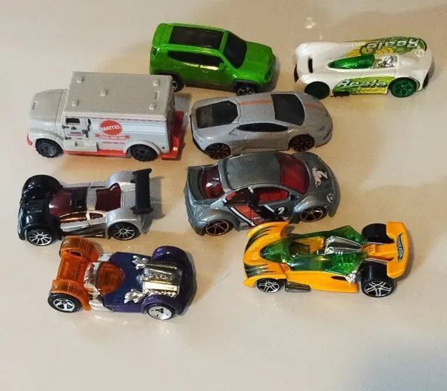 Lot Of 8 Mattel Hot Wheels Pocket Cars Assorted