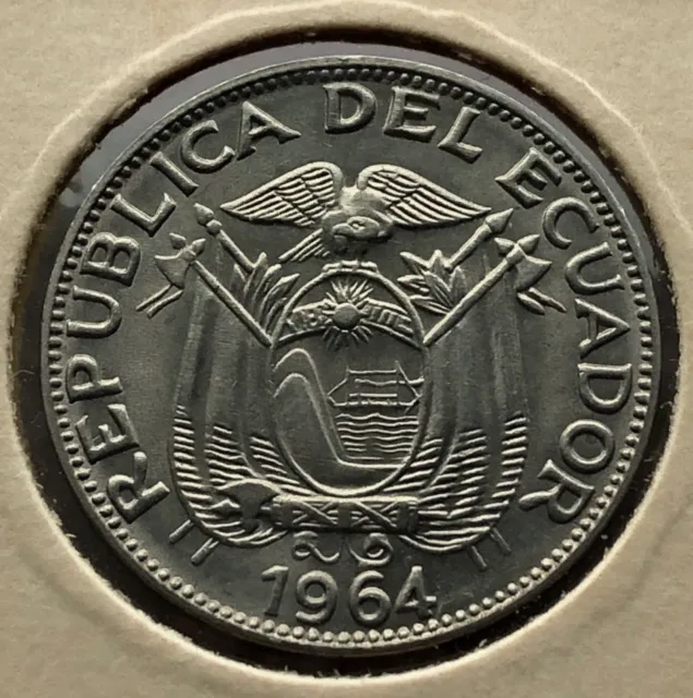 Ecuador 1964 10 CENTAVOS Coin UNC with Toned-Lustre & Coat of Arms
