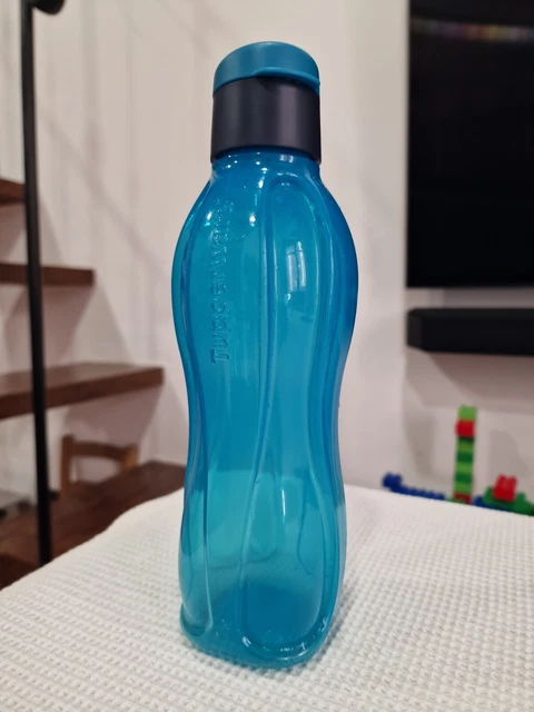 Tupperware Borraccia 750ml Con Tappo A Scatto - Impermeabile E Pratica Per Sport E Scuola