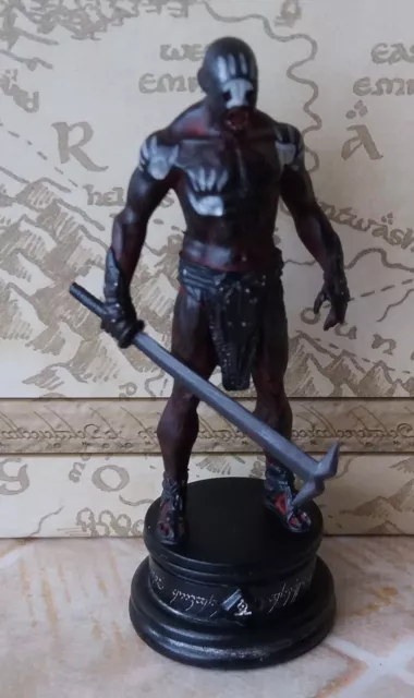 Herr der Ringe Eaglemoss  BERSERKER URUK - HAI  Schachfigur - NEU - OVP