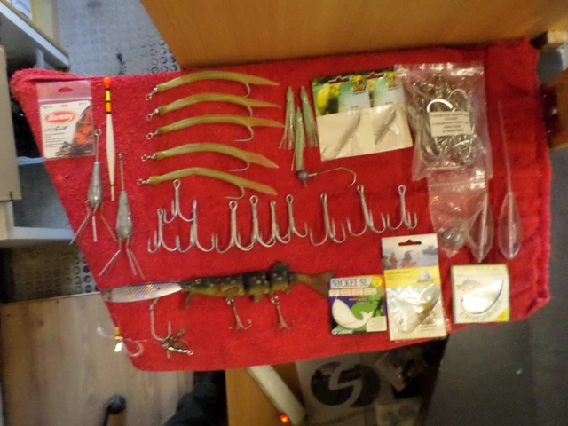 Angel Zubehör ,unbenutzt, für Dorsch etc ,Gummifische, Jigköpfe 4