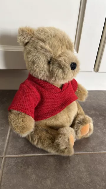 Gund Classic Winnie The Pooh Plush Bear Red Sweater Stuffed Animal 9"