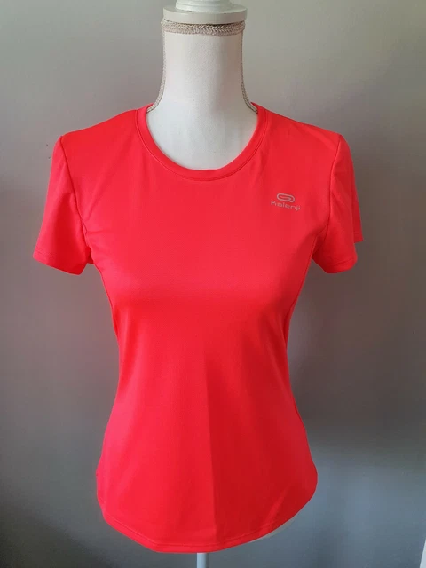 decathlon neon shirt