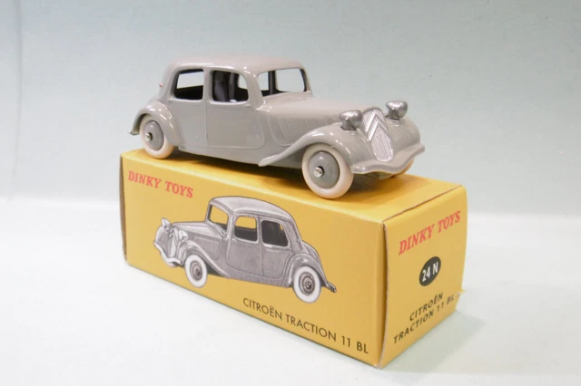Citroën Traction 11B 1952 - SAI 6102 - bleu nuit