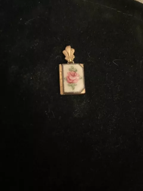 Vintage Gold-Filled Rose Book Locket Ann Gale Necklace Vintage Gold-Filled Rose Book Locket Ann Gale Necklace
