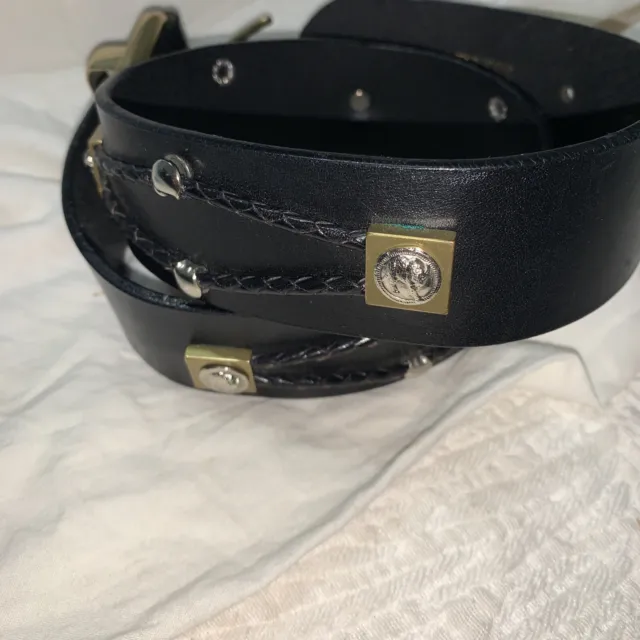 Gianni Versace Versus belt Leopard logo 65/ 26 Italy Small Black Silver/ Gold