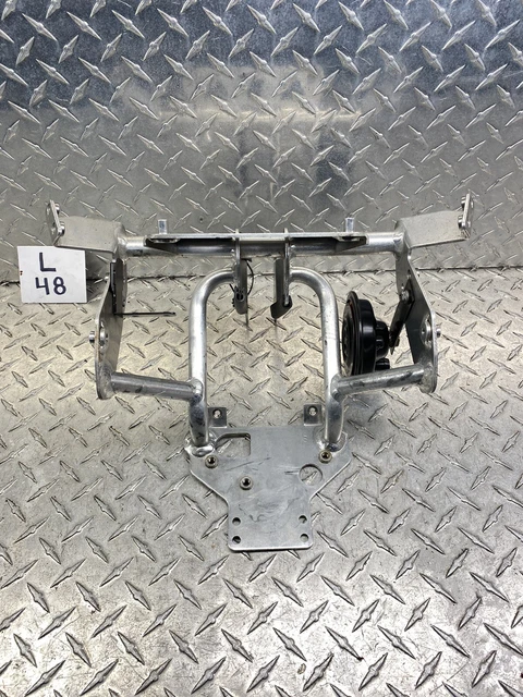2010 KTM ADVENTURE 990 Adventure Front bracket mount. ( L48 box )