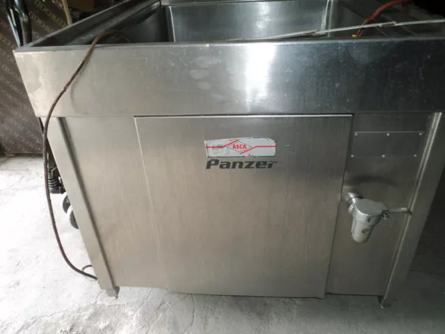 KOCHKESSEL von PANZER  ÖL ,Wurst Kessel , Kessel mit  Ablasshahn ca  300 Liter