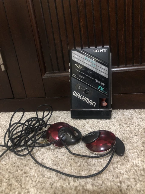 Vintage Sony WM-F102 Walkman Cassette Player AM/FM Working Japan See Desc.
